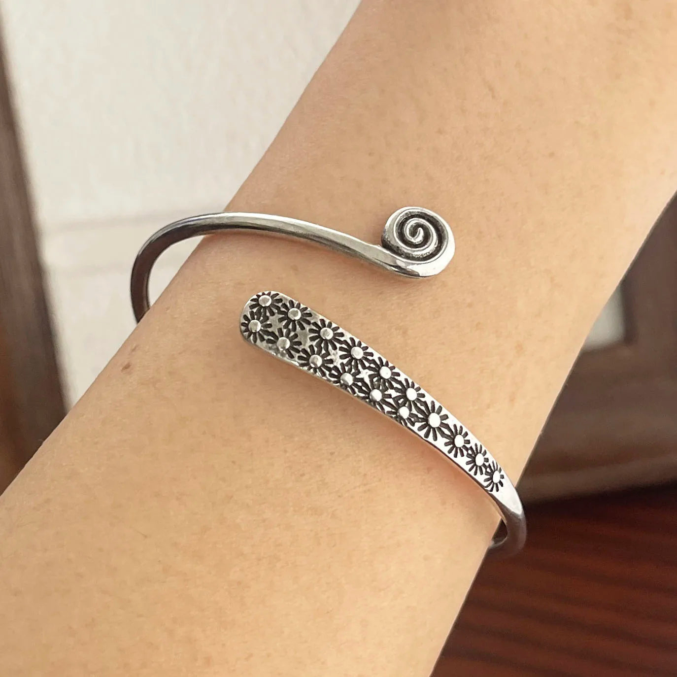 925 Sterling Silver Flower Pattern Bracelet – Unisex Vintage String Jewelry Gift
