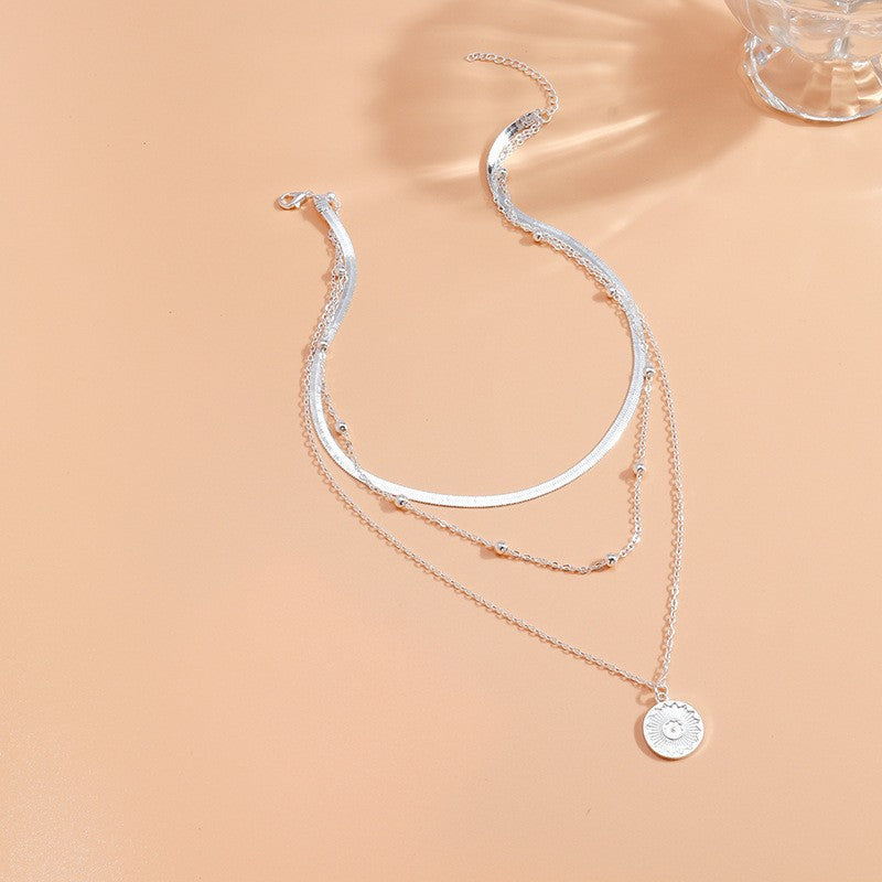 Fashion and personality new simple multi-layer lotus pendant necklace female blade chain necklace