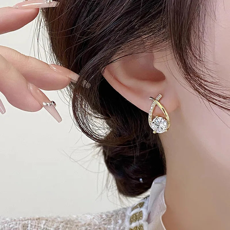 Shiny Micro-Inlaid Rhinestone Cross Stud Earrings – Geometric Fashion Earrings for Women | Daily & Party Wear