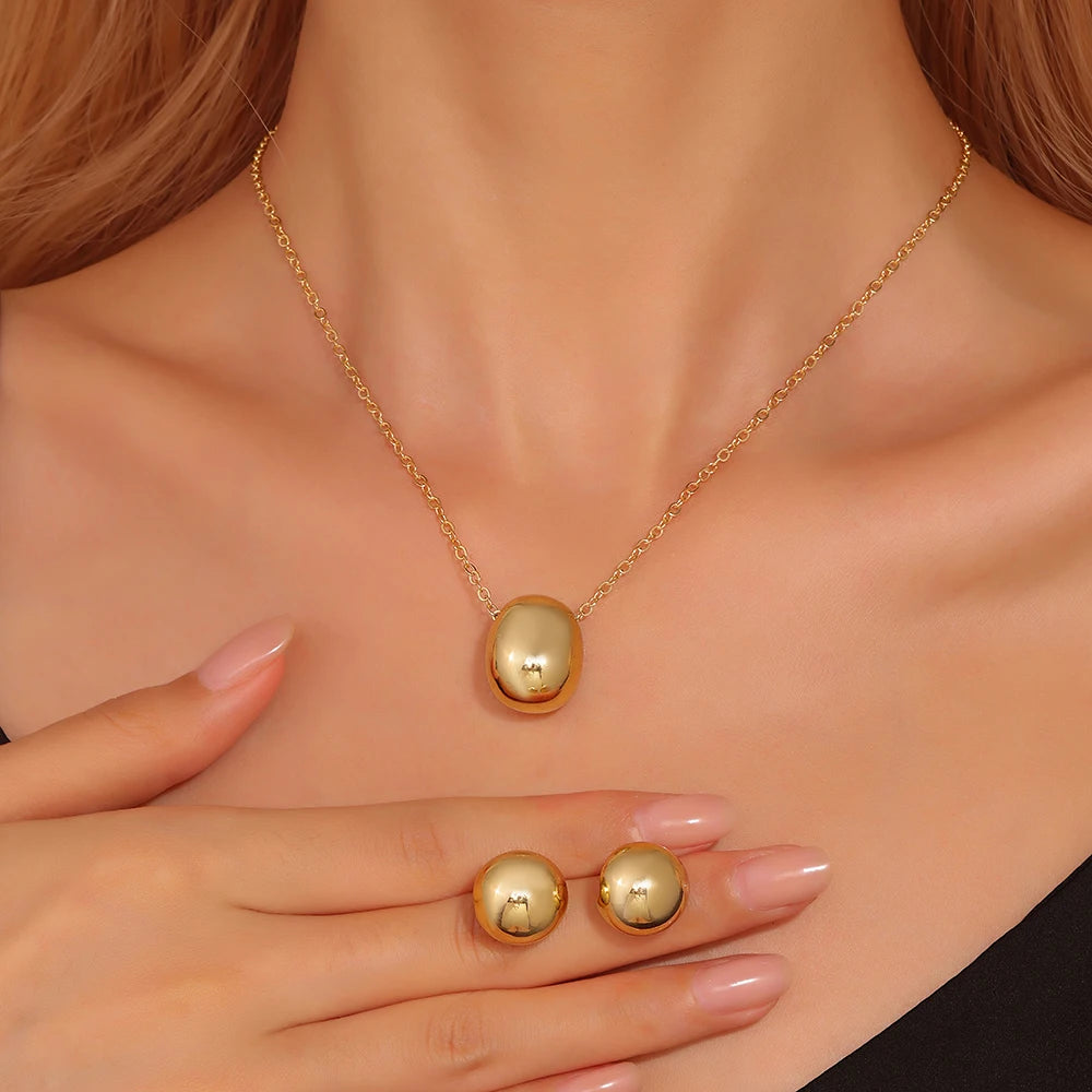 Ladies' Fashion Love Wrapped Necklace, Earrings, Bracelet, Jewelry Set Suitable for Wedding, Party, Festival Gifts