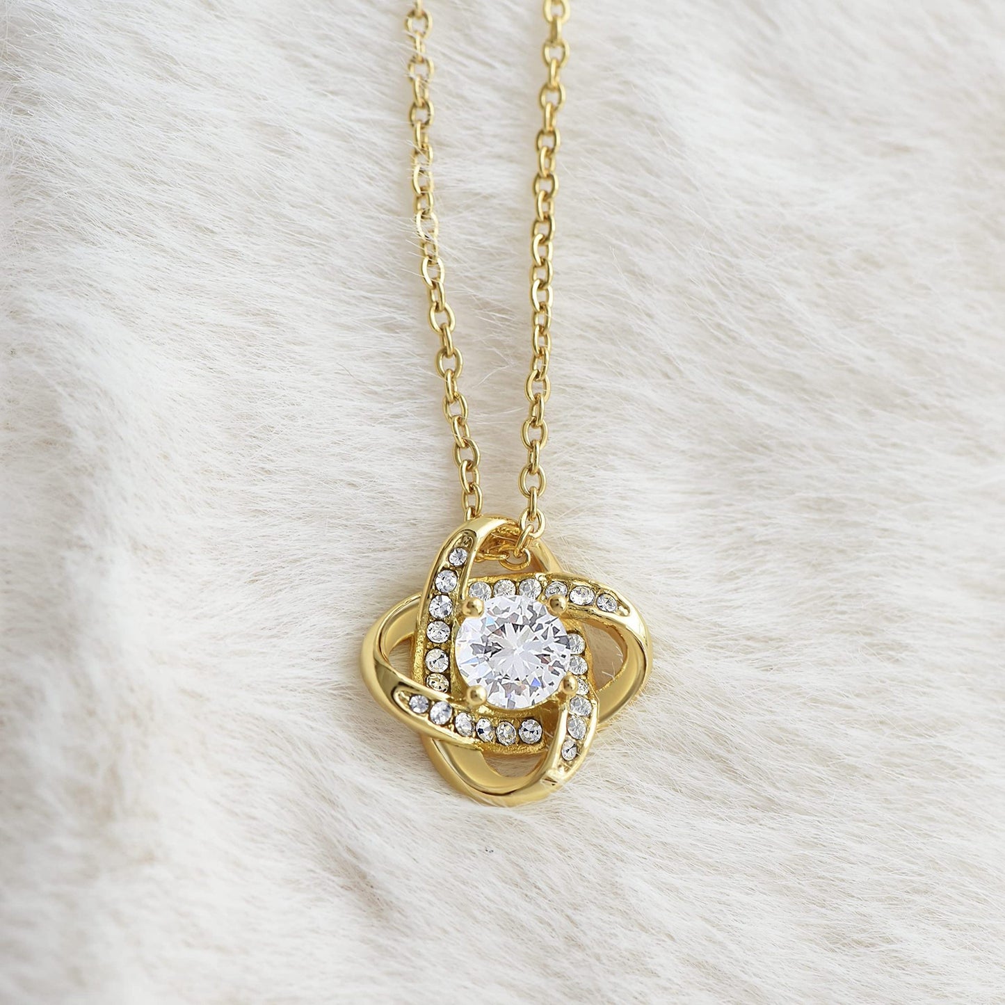 Cross-border European and American diamond heart pendant Amazon hot-selling fashion peach heart stainless steel clavicle chain heart-shaped necklace for women