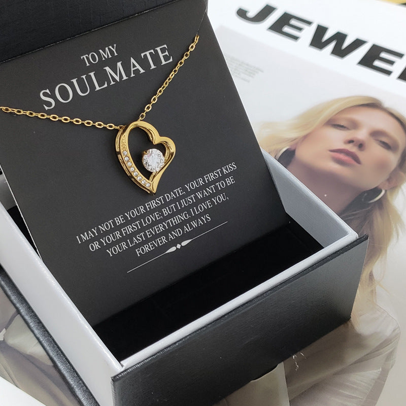 Cross-border European and American diamond heart pendant Amazon hot-selling fashion peach heart stainless steel clavicle chain heart-shaped necklace for women