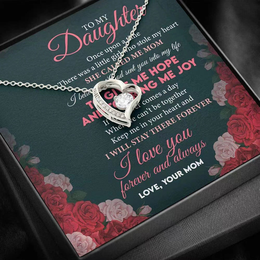 Amazon hot selling love necklace for women with diamonds cross-border fashion simple design gift zircon heart pendant